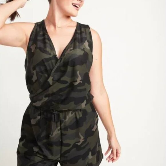 Old Navy Active Romper Bundle Blue Gray & Camo Breathe On Size Small - Picture 2 of 11